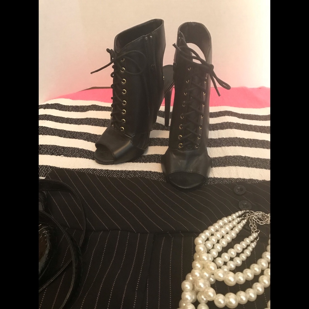 Black laced side zip peep toe heels